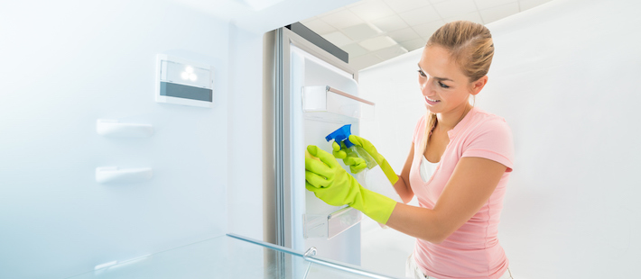 how-often-clean-commercial-refrigerator