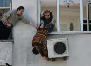 4 Common Causes of a Leaking Air Conditioner